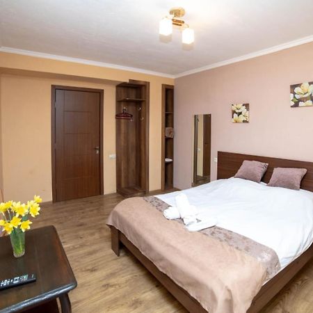 Guest House Kavkasioni 33 Telavi Esterno foto