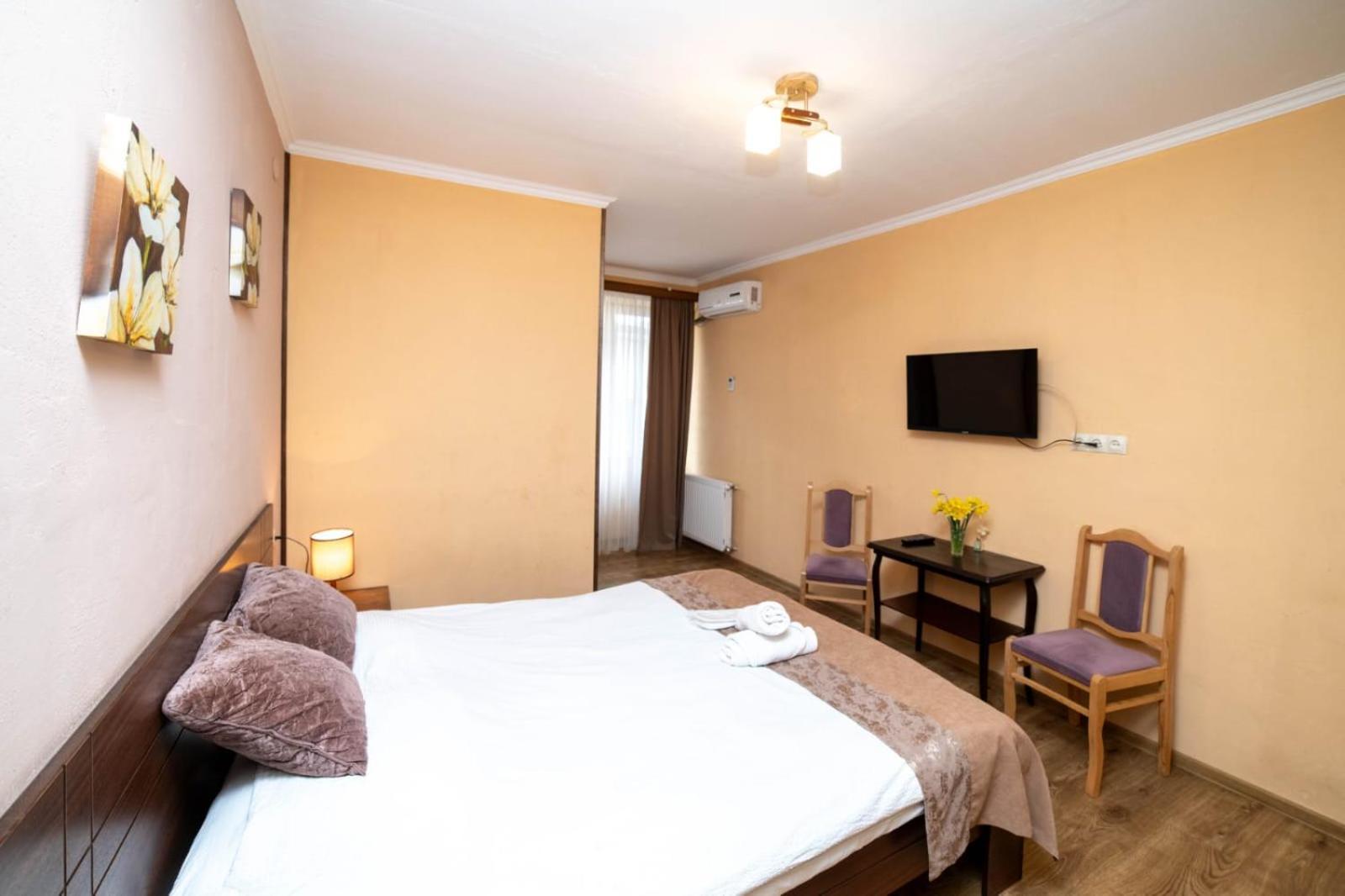 Guest House Kavkasioni 33 Telavi Esterno foto